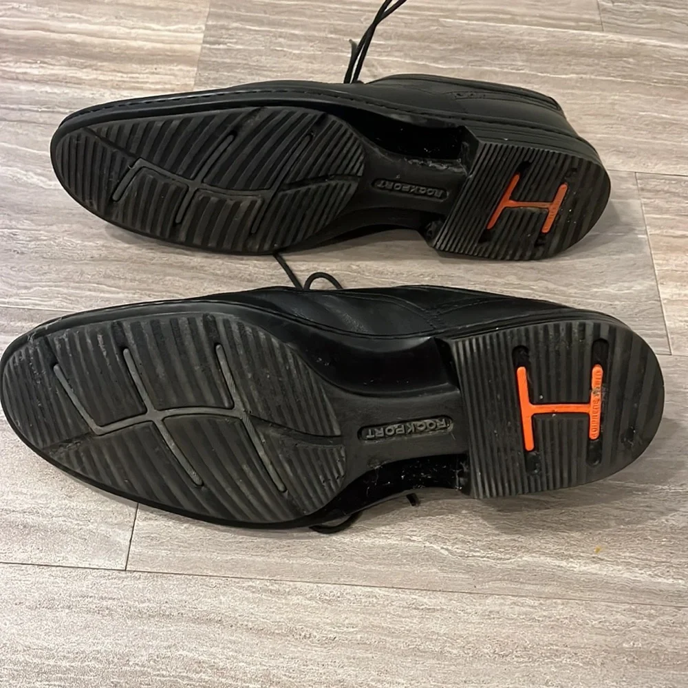Rockport black wingtip
